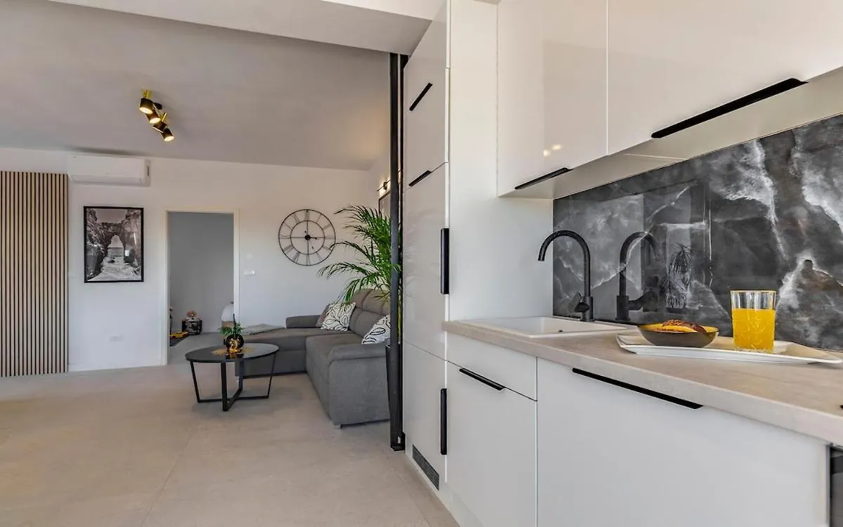 Villa Veluana Apartment 2 With Terrace Pula 0*,  Croatia
