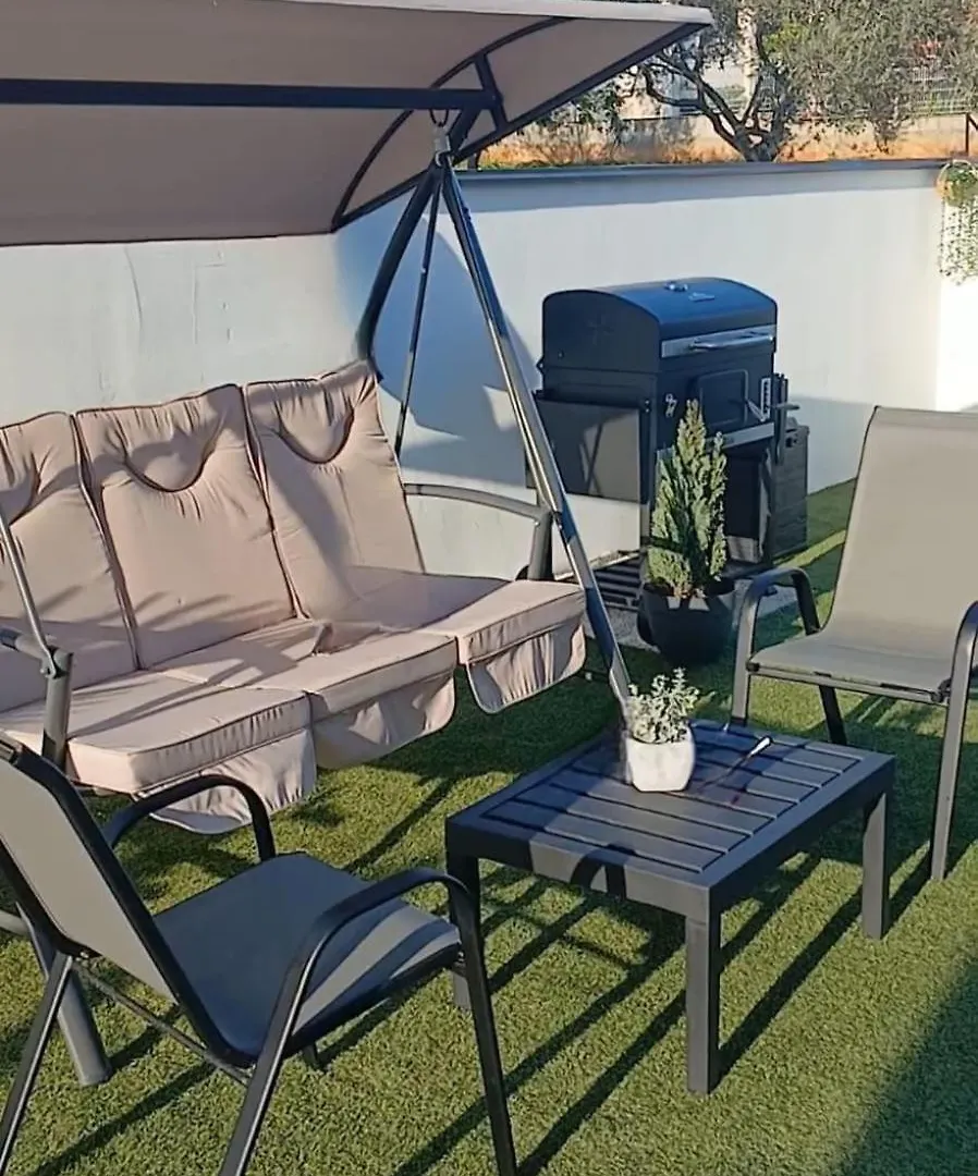 Villa Veluana Apartment 2 With Terrace Πούλα Κροατία